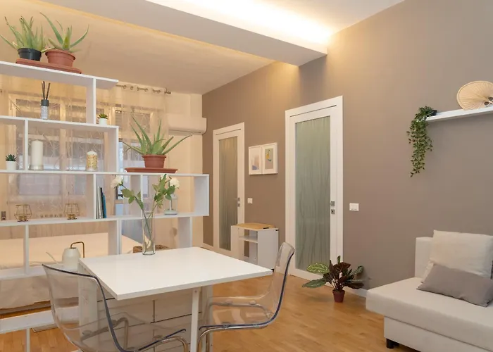 Battisti Flat, Near Station *