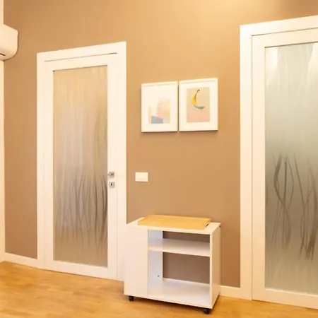 Apartment Battisti Flat, Near Station