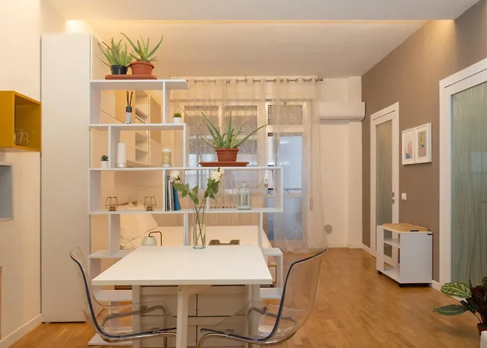 Battisti Flat, Near Station Apartament Ferrara